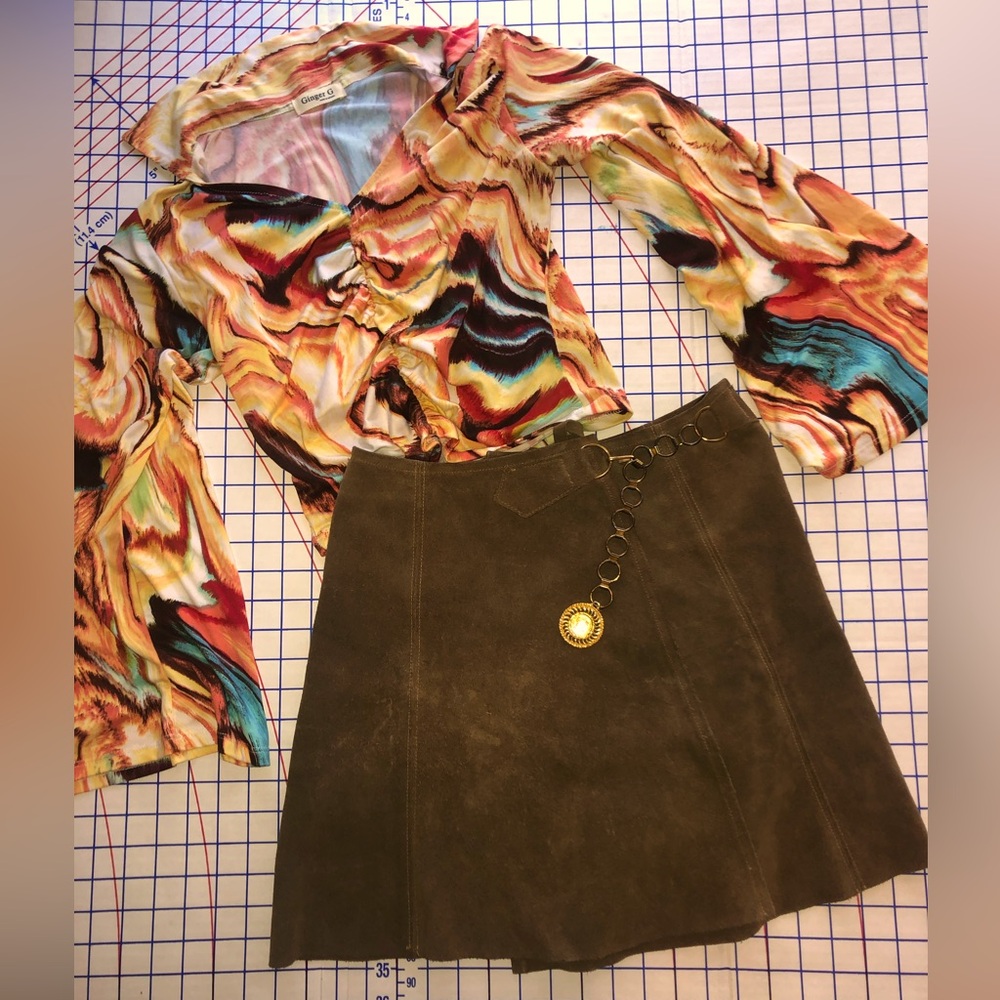 Colorful Blouse Ginger G and vintage Brown leather Skirt Set